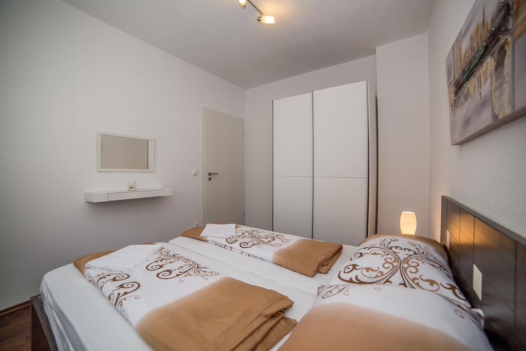Apartments Kati Omis Ngoại thất bức ảnh