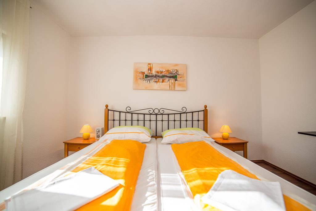 Apartments Kati Omis Ngoại thất bức ảnh